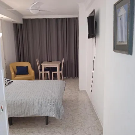 Budget Beachside Sleeps 2 Basic No-frills Just Steps From The *